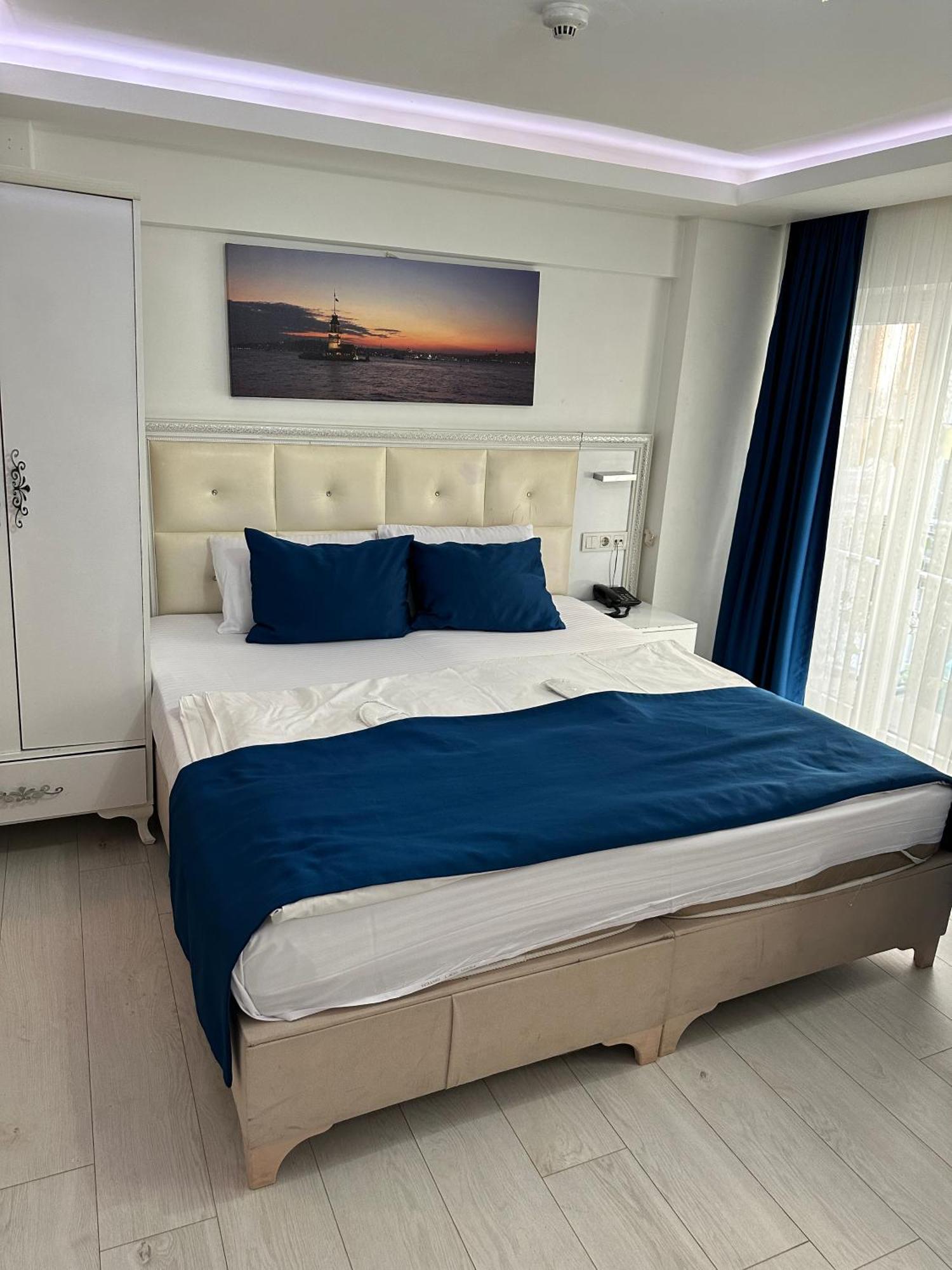 Taksim Istiklal Suites Istanbul Eksteriør billede